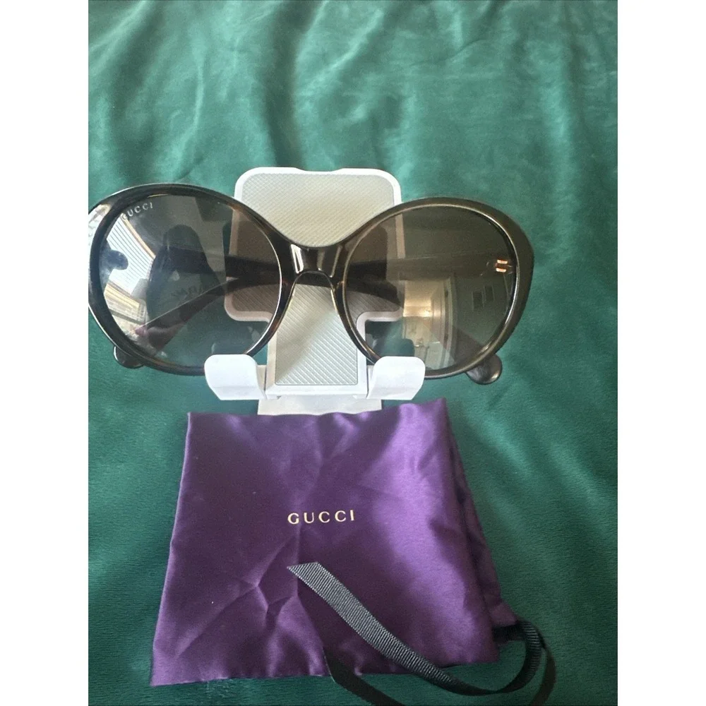 Gucci GG0370SK 002 56 19 145 Bee Gradient Tortoise Sunglasses Italy Purple Case